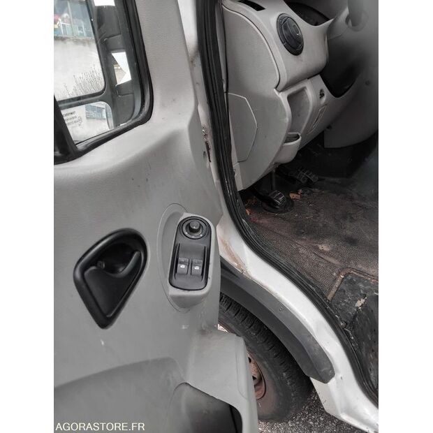 2006 Renault Master-45734957