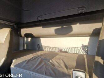 2010-renault-premium-1427510-45734994