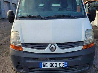 صورة ل عربات 2009 رينو Master