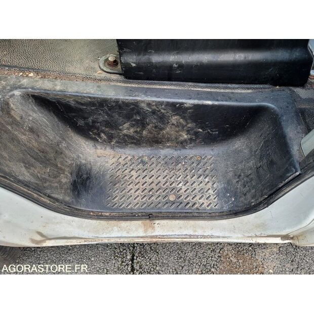 2009 رينو Master-45735017