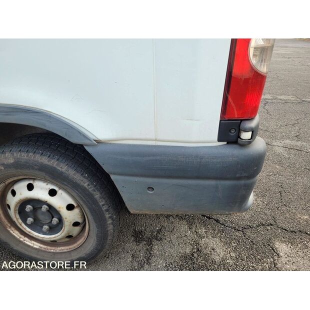 2009 رينو Master-45735023