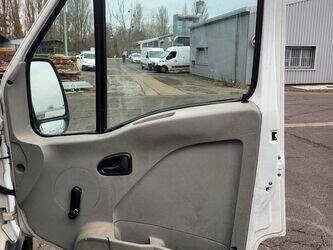 2009-renault-master-1427511-45735036
