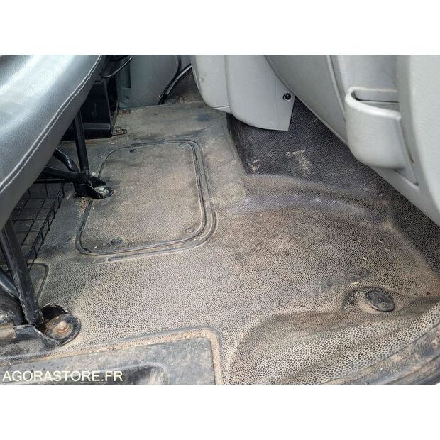 2009 رينو Master-45735038