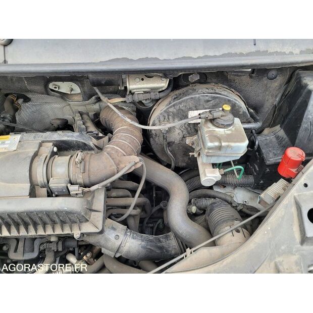 2009 رينو Master-45735046