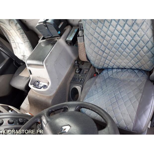 2011 رينو Lander-45735101