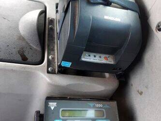 2011-renault-lander-1427516-45735103