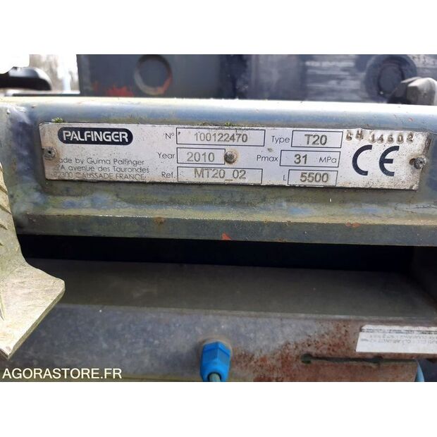 2011 رينو Lander-45735108