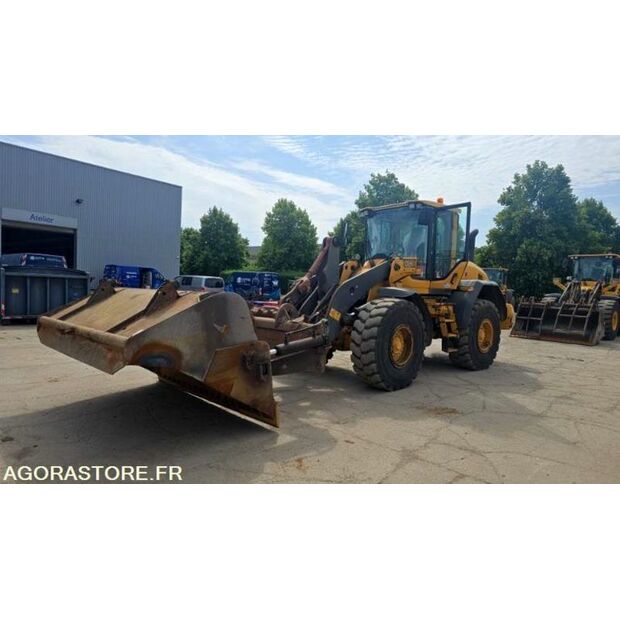 2014 فولفو L90G-45735197