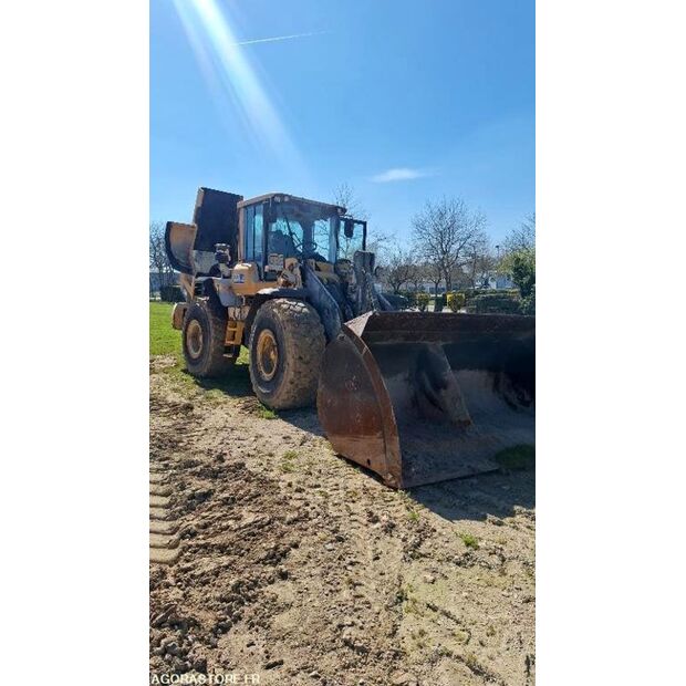 2012 فولفو L110G-45735220