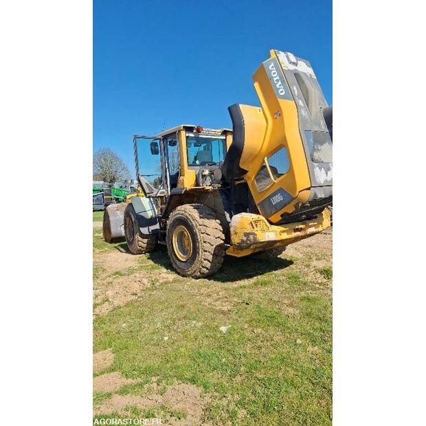 2012 فولفو L110G-45735221