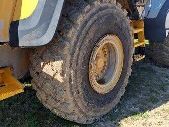 2012-volvo-l110g-1427529-45735231