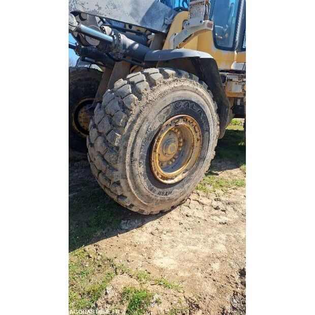 2012 فولفو L110G-45735237