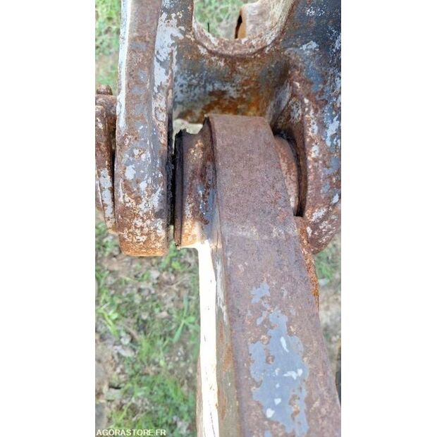 2012 فولفو L110G-45735244