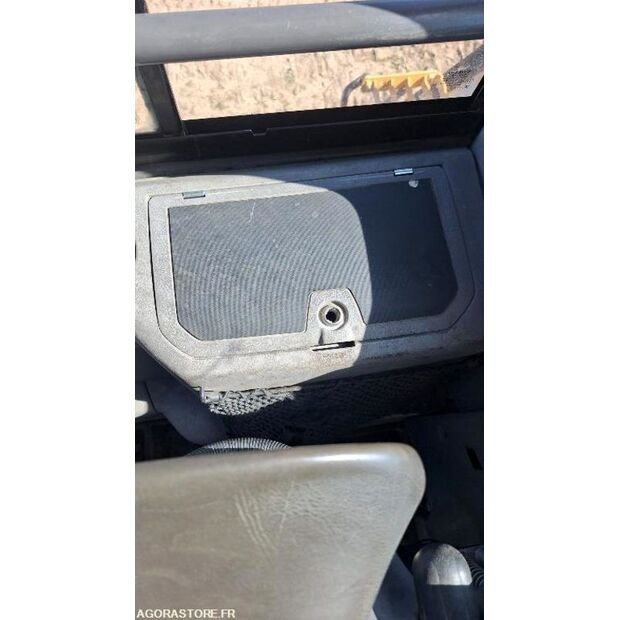 2012 فولفو L110G-45735255