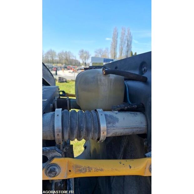 2012 فولفو L110G-45735265