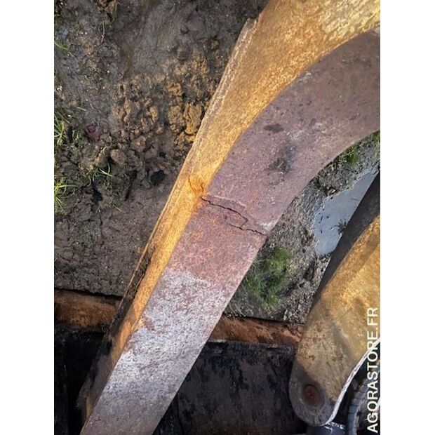 2012 فولفو L110G-45735268