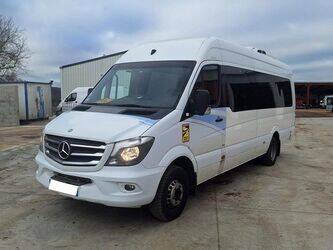 2015-mercedes-benz-sprinter-1427534-45735291