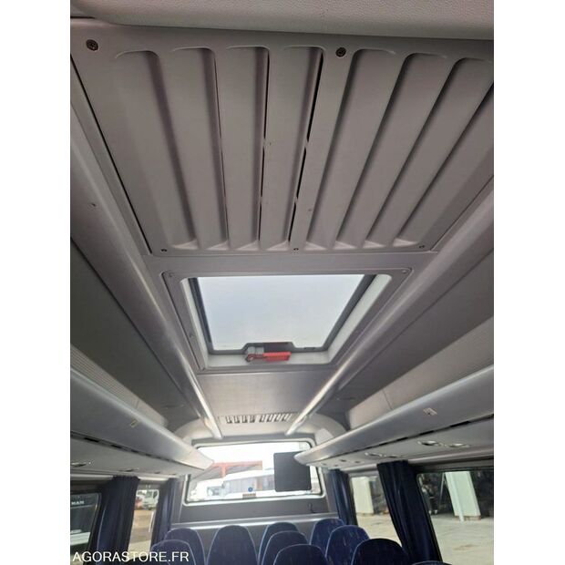 2015 Mercedes-Benz SPRINTER-45735310