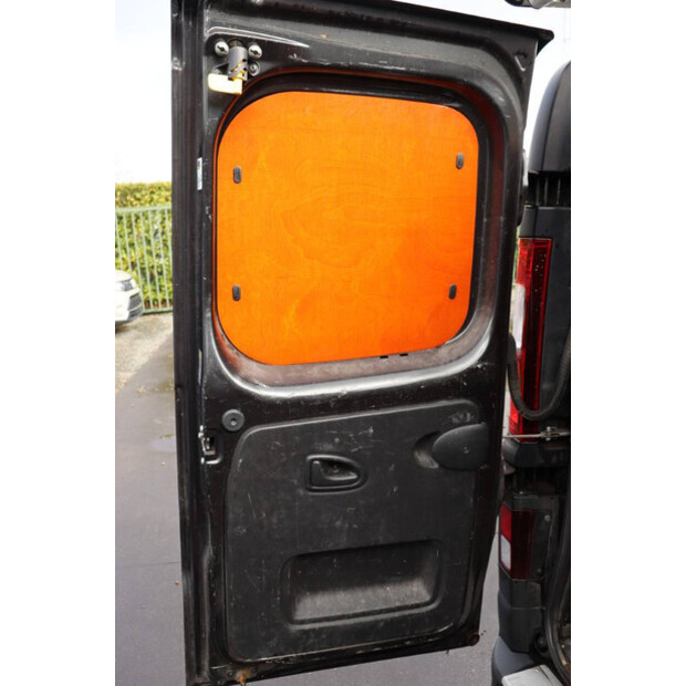 2018 Opel VIVARO-B-45735496