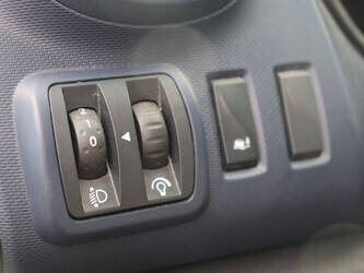 2018-opel-vivaro-b-45735510