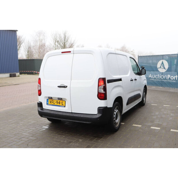 2020 Peugeot PARTNER-45735640