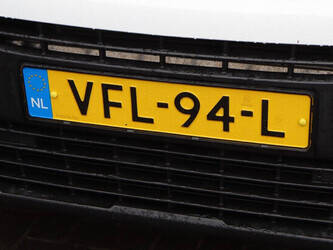 2020-peugeot-partner-1427540-45735646