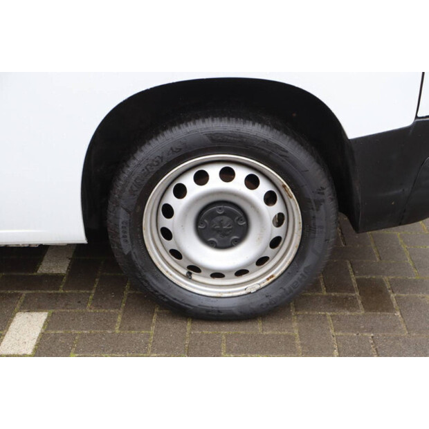 2020 Peugeot PARTNER-45735648