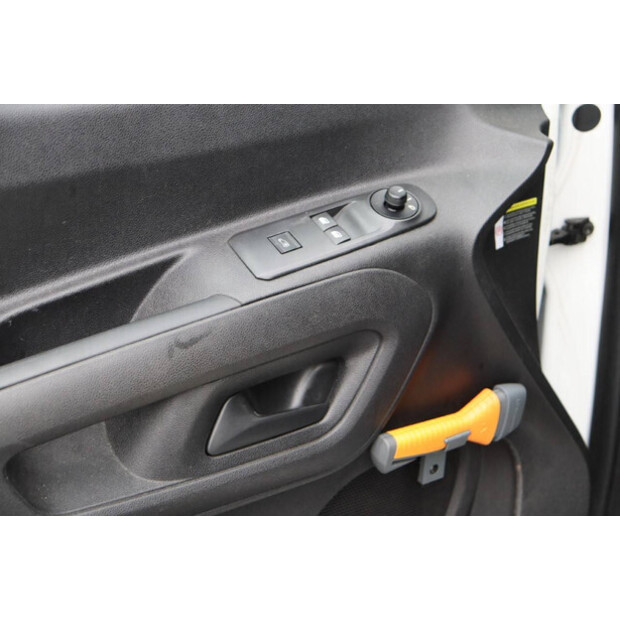 2020 Peugeot PARTNER-45735651