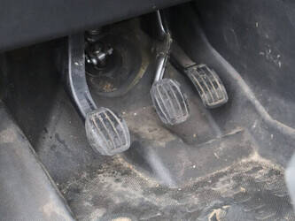 2020-peugeot-partner-1427540-45735655