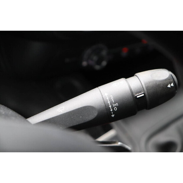 2020 Peugeot PARTNER-45735659