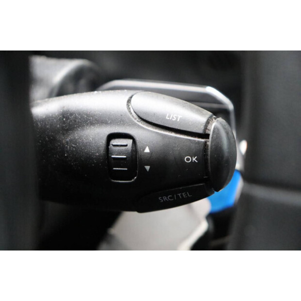 2020 Peugeot PARTNER-45735660