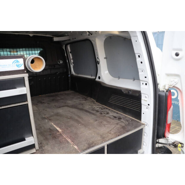 2020 Peugeot PARTNER-45735671