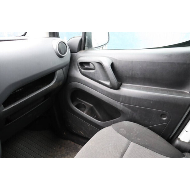 2017 سيتروين BERLINGO-45735705