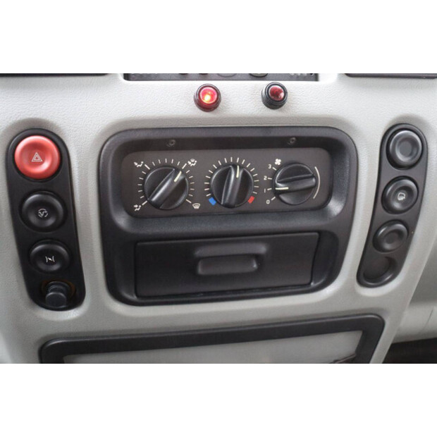 2003 Renault Mascott-45735813