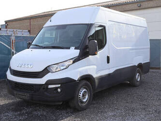 iveco-daily-1427546-45735941