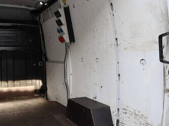 iveco-daily-1427546-45735953