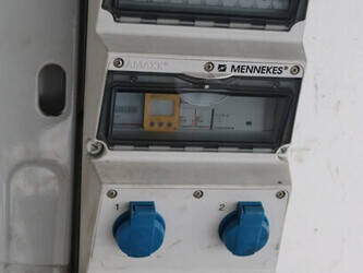 iveco-daily-1427546-45735954