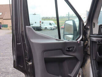 2023-ford-transit-1427547-45736019