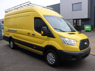 2016-ford-transit-1427557-45736468