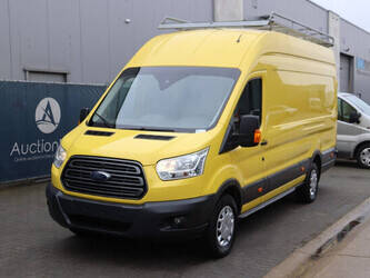 2016-ford-transit-1427557-45736471