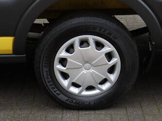 2016-ford-transit-1427557-45736475