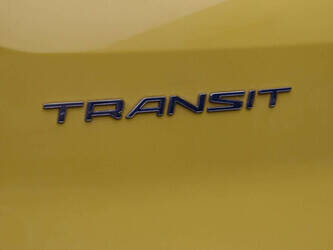 2016-ford-transit-1427557-45736478