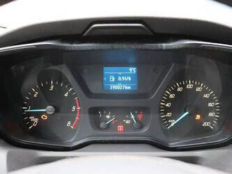 2016-ford-transit-1427557-45736497