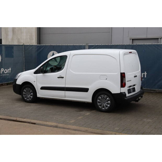 2018 بيجو PARTNER-45736626