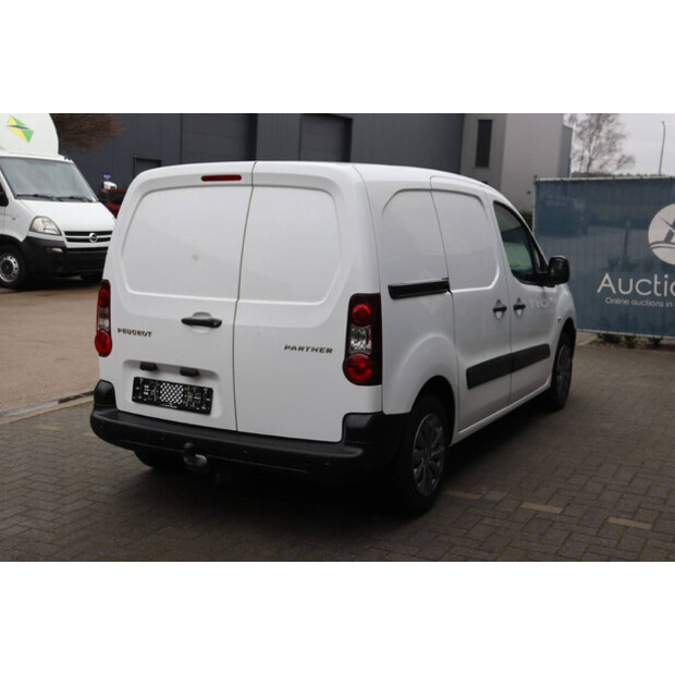 2018 بيجو PARTNER-45736629