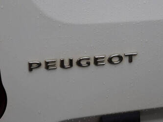 2018-peugeot-partner-1427561-45736638