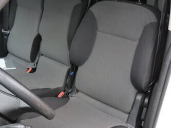 2018-peugeot-partner-1427561-45736643