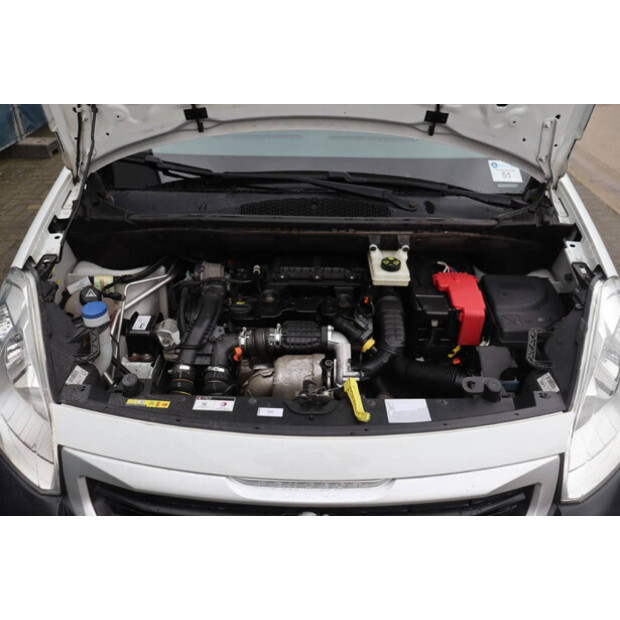 2018 بيجو PARTNER-45736669