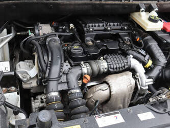 2018-peugeot-partner-1427561-45736670