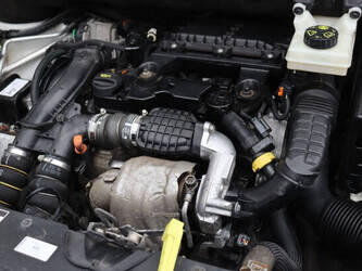 2018-peugeot-partner-1427561-45736671